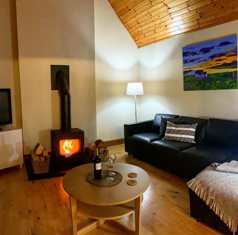 Head In The Skye - Healabhal Cottage Ose Exteriör bild
